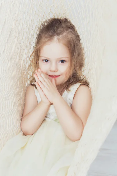 Portrait of a little girl — Stock Photo, Image