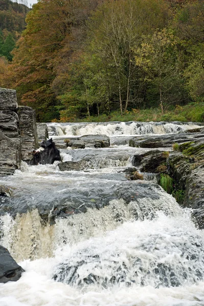 Şelale Pont Farch yakın — Stok fotoğraf