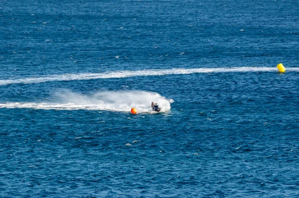 Jetski-Sommer-Contest, Action-Aufnahmen im Rennen — Stockfoto