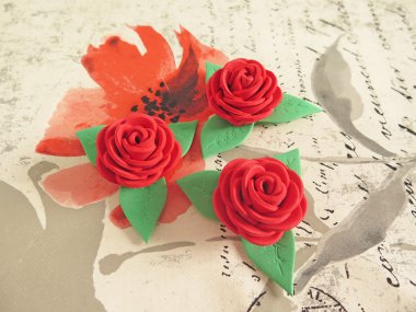 el yapımı kırmızı gül