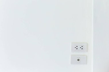 Ev gücü prizleri ve anahtarları