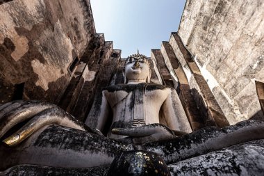 Sukhothai Wat Si Chum Tarihi Parkı Tayland 'da Maha antik başkenti Sukhothai Tayland.