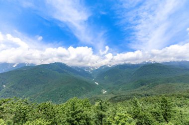 Dağların güzel manzarası