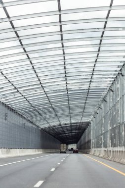 Binanın modern mimarisi