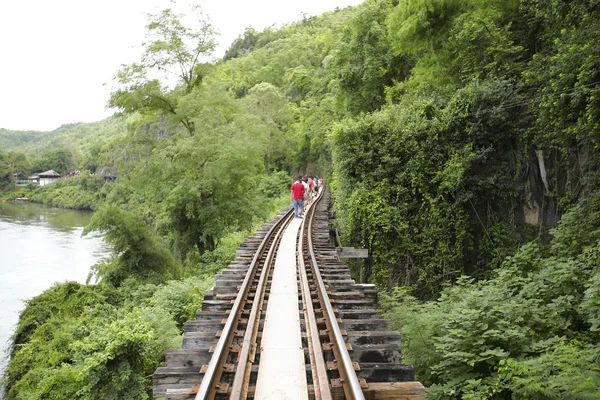 Raden av järnvägsövergången i landsbygden Thailand. — Stockfoto