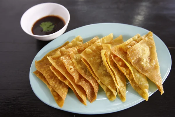 Albóndigas fritas: comida china, comida asiática . — Foto de Stock