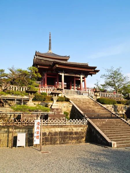 Templo de Kiyomizu em Kyoto, Japão — Fotografia de Stock