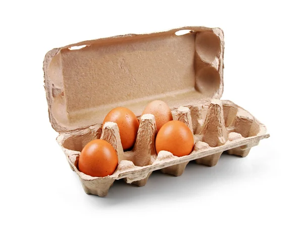 Caixa de ovo de papelão isolado em branco — Fotografia de Stock
