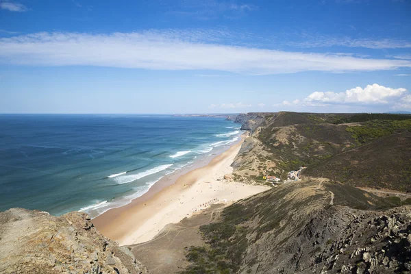 Schöner blick auf den strand castelejo in portugal lizenzfreie Stockfotos