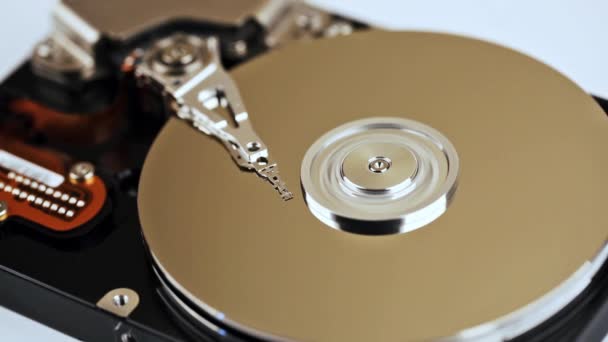 Hdd data recovery - closeup of computer hard disc spinning — Stock Video