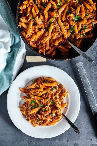 American chop suey pasta dish with beef — Stock Photo, Image