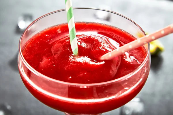 Bevroren aardbeien margarita — Stockfoto