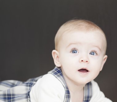 onun eğilerek bebek yatak 