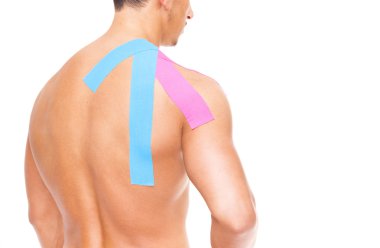Kinesiotaping omuz kas adam