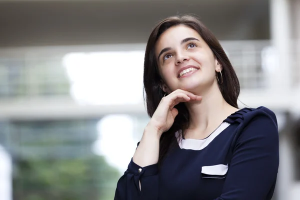 Business woman looking up — Stock Photo, Image