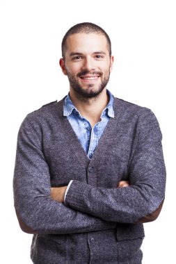 gülümseyen yakışıklı adam