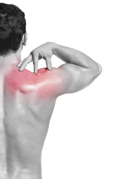 Здоровый мужчина с болью в плече
