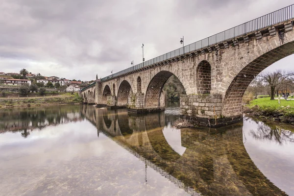 Puente de Ponte da Barca al atardecer — Foto de Stock