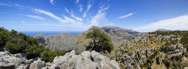 SA Calobra узбережжя в Іспанії — стокове фото