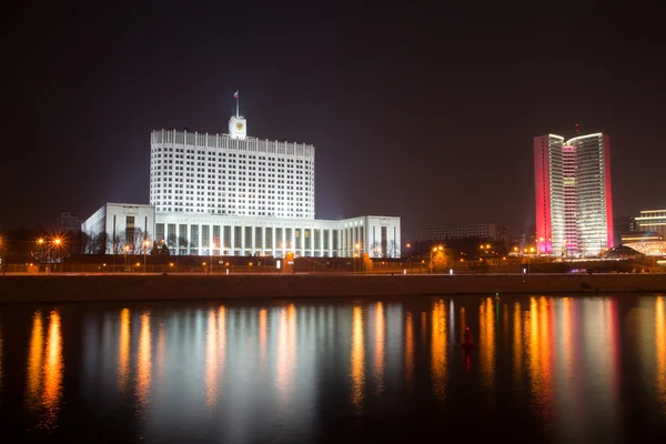 정부의 하우스 (백악관) 모스크바, 러시아에 가까이 — 스톡 사진