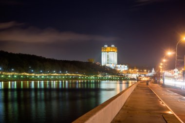 Moskova Rusya Bilimler Akademisi gecede