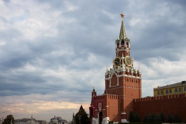 Moskova Kremlin. İşçinin kule, saat. Kızıl meydan. UNESCO Dünya