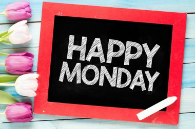 Bahar laleler ve yazı tahtası