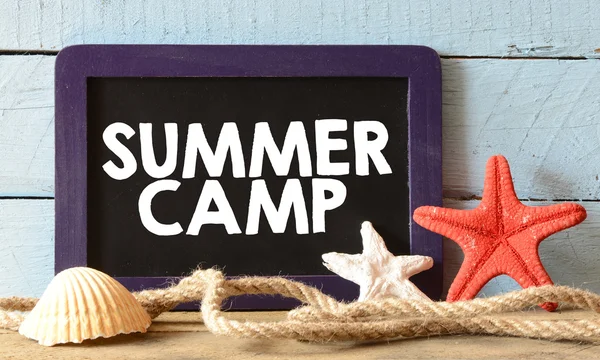 Summer camp Text på tavlan — Stockfoto