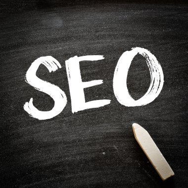 Yazı tahtası üzerinde SEO kelime Handwritten