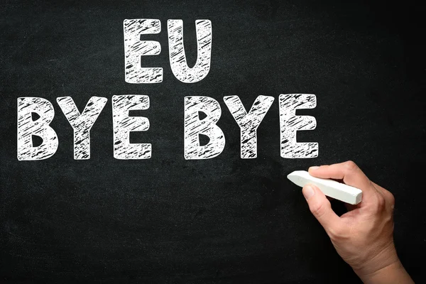 EU Bye Bye op blackboard — Stockfoto