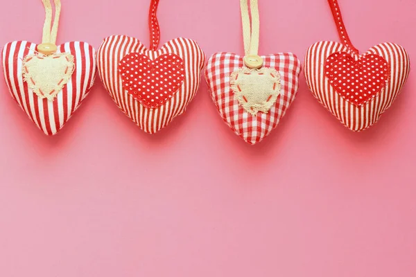 Corazones Tela Sobre Fondo Rosa Hora Del Día Los Amantes — Foto de Stock