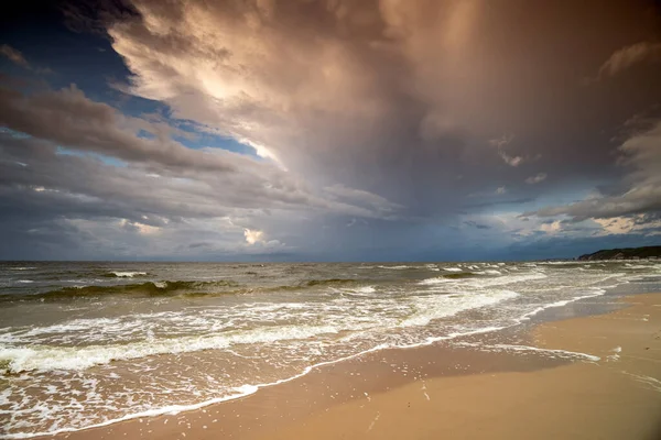 Denizin Üzerindeki Manzara Kum Sahil Deniz Baltık Denizi Manzarası — Stok fotoğraf