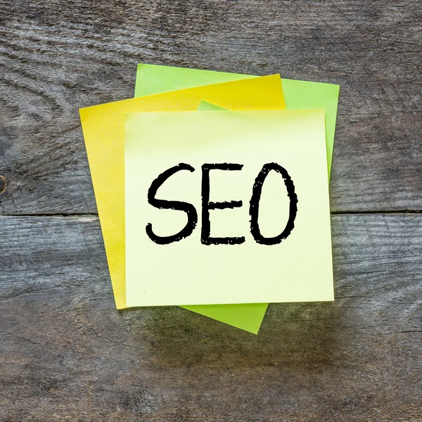 Seo escrito en nota adhesiva — Foto de Stock