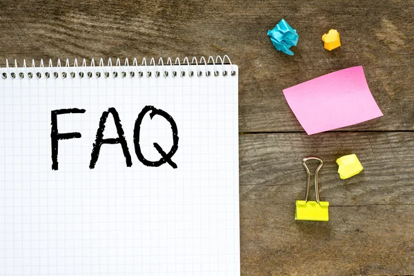 "FAQ "tekst na papierze notatki — Zdjęcie stockowe