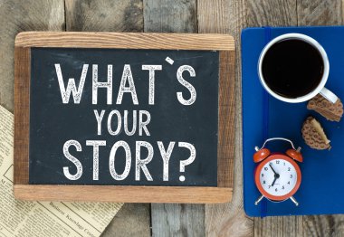 Senin hikayen ne? yazı tahtası üzerinde oturum