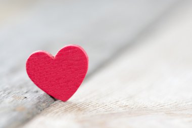 Kırmızı kalp işareti