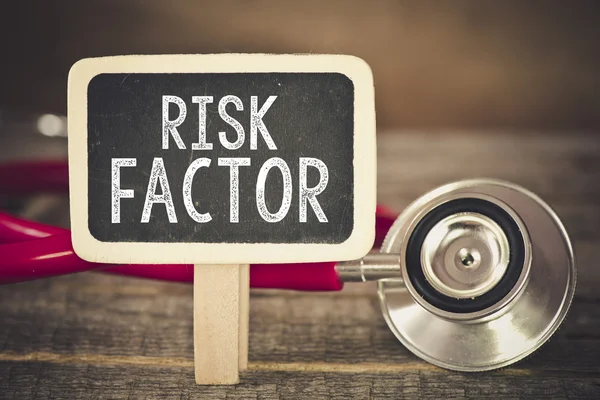 Risk faktörü ve stetoskop — Stok fotoğraf
