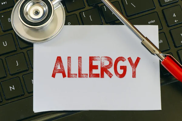 Allergy sign and stethoscope — Stock Photo, Image