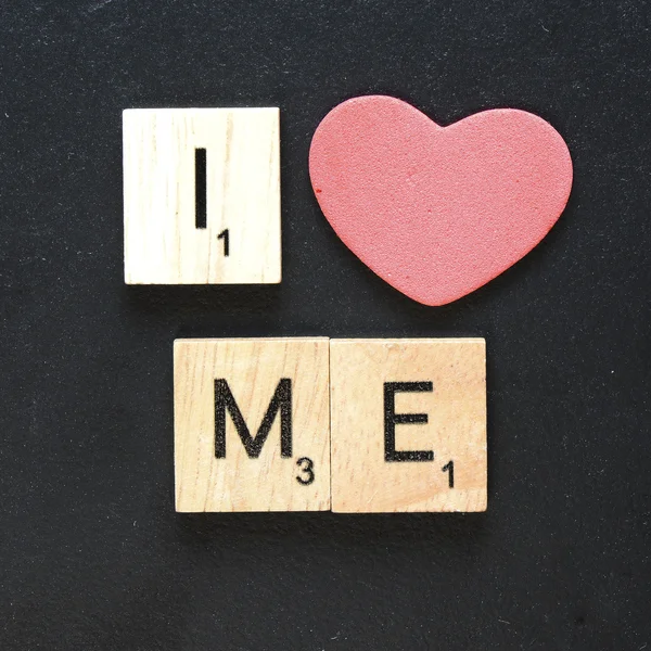 Beni kavramı seviyor.