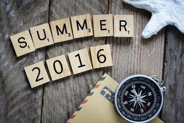 2016 καλοκαίρι με πυξίδα — Φωτογραφία Αρχείου