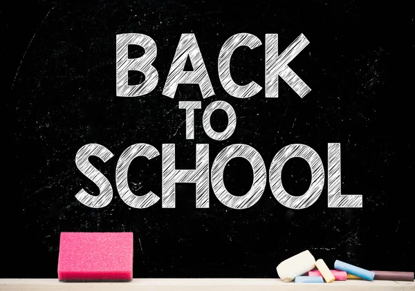 Επιστροφή στο σχολείο στο Chalkboard — Φωτογραφία Αρχείου