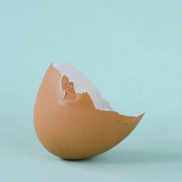 Σπασμένα και ραγισμένα αυγών κέλυφος — Φωτογραφία Αρχείου