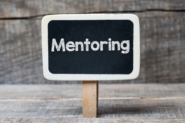 Mentoring an der Tafel — Stockfoto