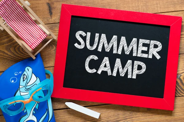 Summer camp text on blackboard — Stock Photo, Image