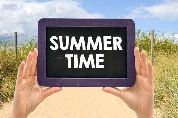 Blackboard with summer time — Stock Photo, Image