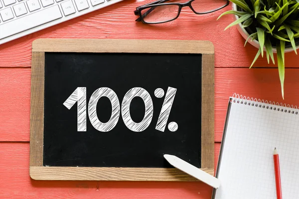 100 percent Handwritten  on blackboard — Stock Photo, Image