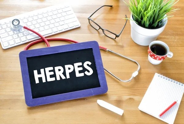 Herpes scritto a mano sulla lavagna — Foto Stock