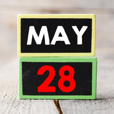 karatahtalar üzerinde 28 Mayıs