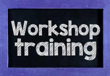 Atölye Eğitim kara tahta üzerinde