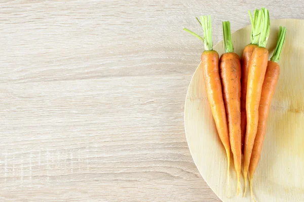 Bunch of fresh carrots — Stock Photo, Image